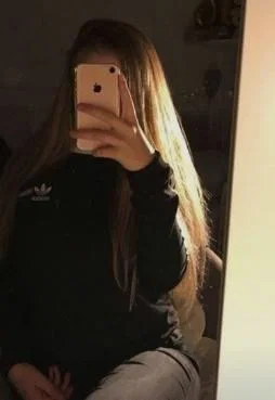 Chica particular busca a alguien interesante profile photo