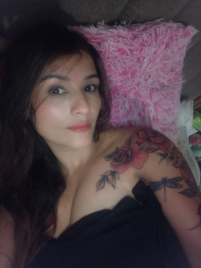 CACHONDA DESEANDO SICH IN DEINE FACHE SETZEN profile photo