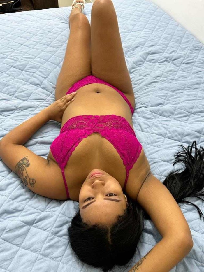 ESTEPHANY COLOMBIANA HOT EN SANTA COLOMA DE FARNER profile photo