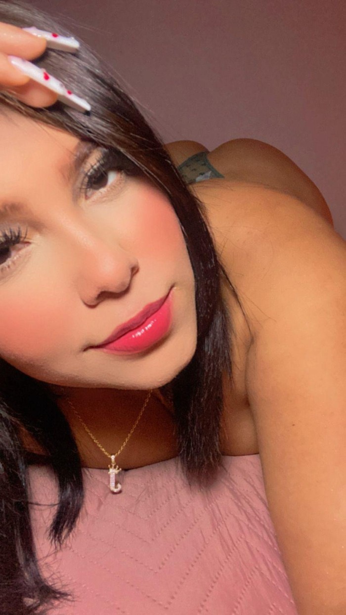 BOMBE DE SEXE FIESTERA COMPLACIENTE À TOUT POINT profile photo