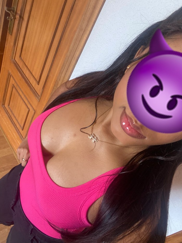 Je suis excitée et mon petit cul mouillé pour toi profile photo