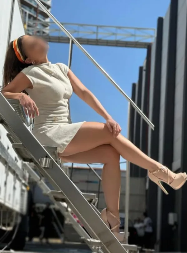 UN MOMENT D'ÉPANOUISSEMENT EXCLUSIVEMENT POUR VOUS profile photo