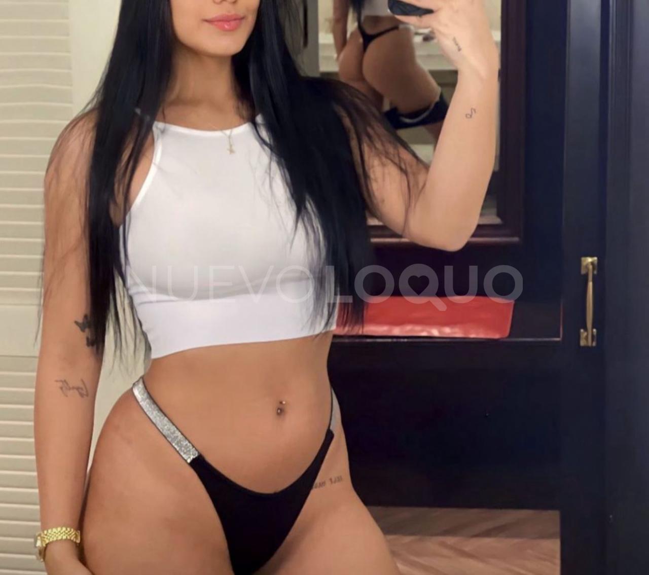 JOVEN HERMOSA ELEGANTE EN EL CENTRO DE GIRONA profile photo