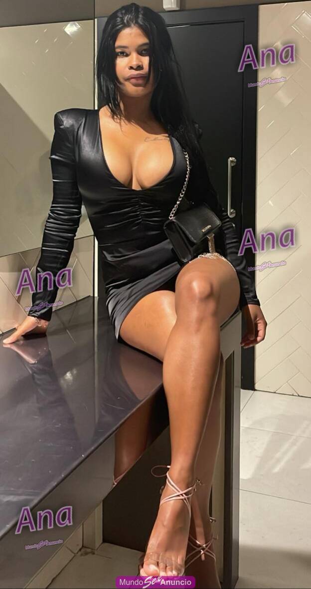 Serena in public and irresistibly passionate in private profile photo