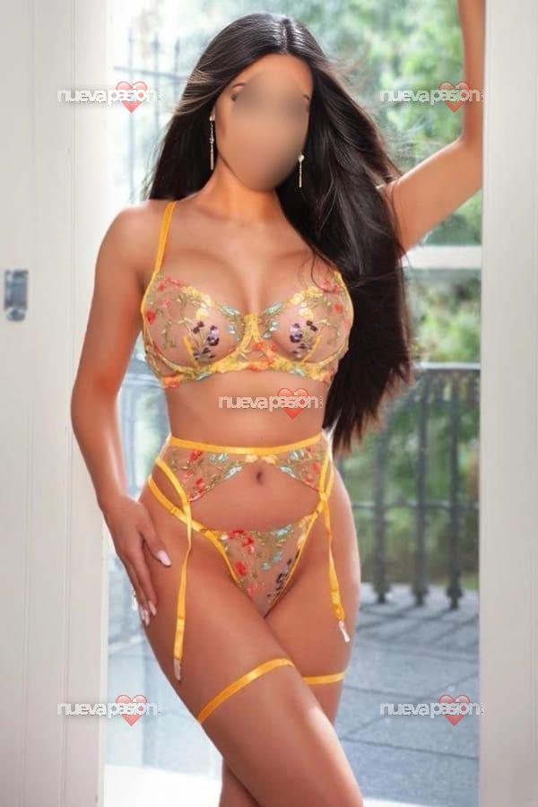 Valentina Latina Cachonda Luxury Escort in Santa Cruz profile photo
