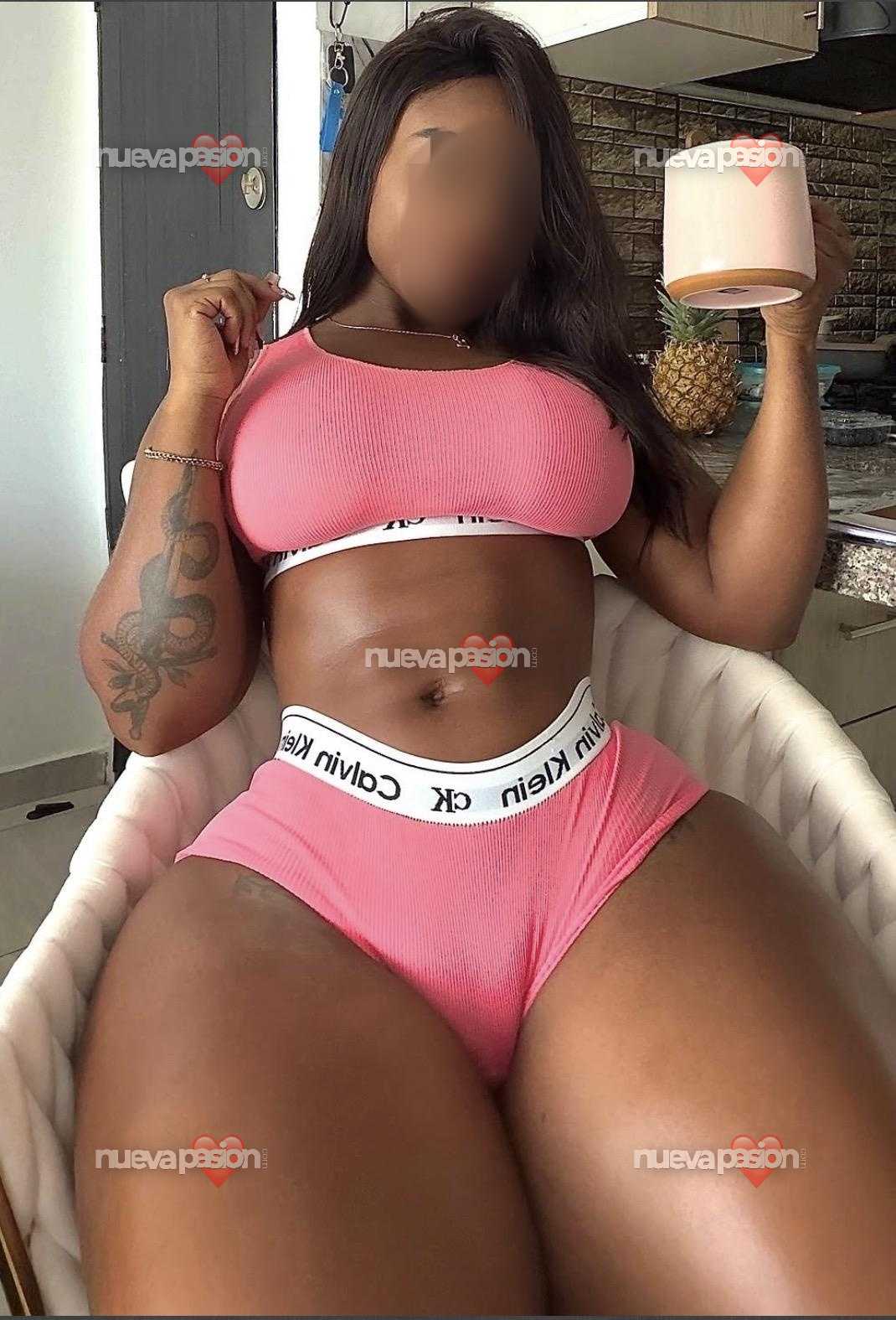 Latina heiß profile photo