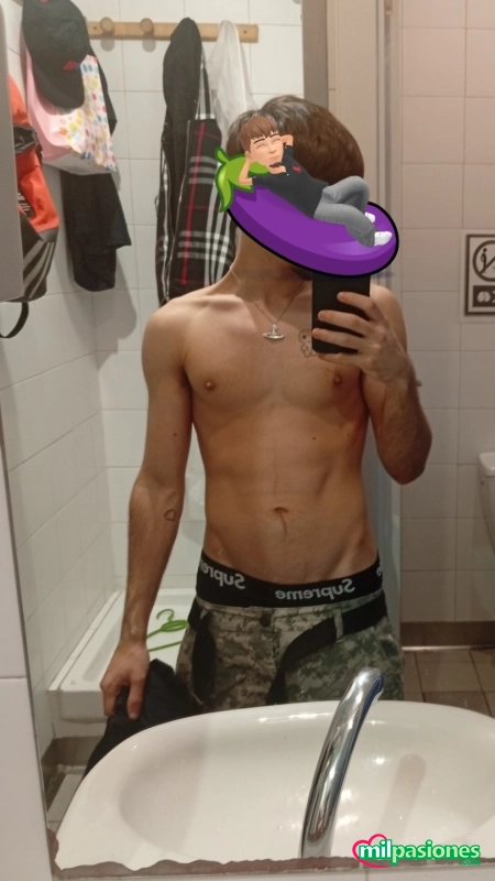 Busco chica para ir a club liberal Divernis profile photo