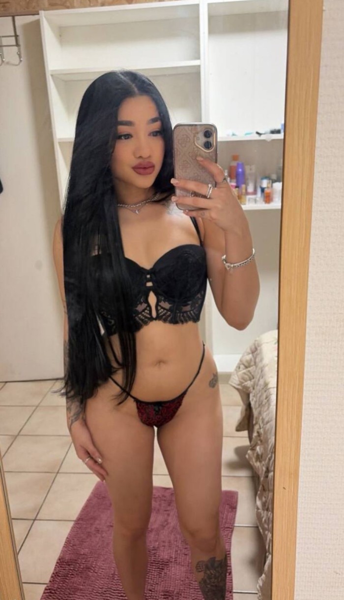 NOVEDAD MARIA PLAZA CASTILLA! JOVENCITA VICIOSA FIESTERA Y DISCRETA 24/7 profile photo