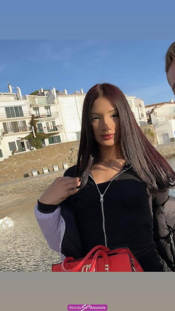 Adriana (19): El ángel que vino a Mollet a aprender a profile photo