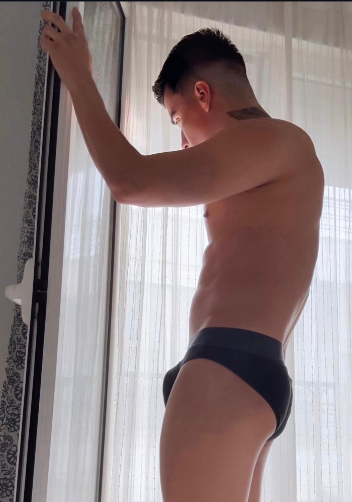 JOVENCITO CACHONDO ( SIEMPRE CON LA POLLA DURA) profile photo