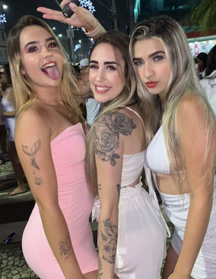 AMIGAS HOTELES Y DOMICILIOS PACKS PARA HORAS DESPLAZAMIENTOS ONLY OUT CALLS profile photo