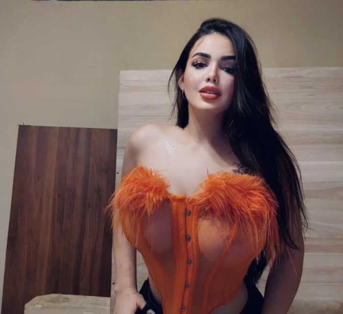 FIESTERA ESTOY LAS 24 HORAS H MOJADA SIEMPRE profile photo