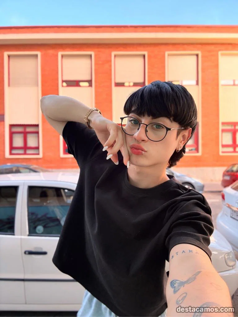 Hola soy una chica femboy muy tierna y educada profile photo