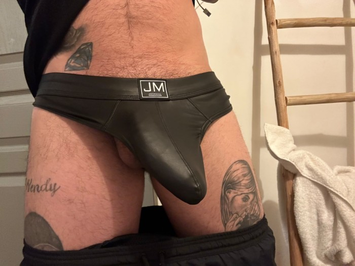 HOMBRE VARONIL DISPUESTO AL PLACER EN BENIDORM profile photo