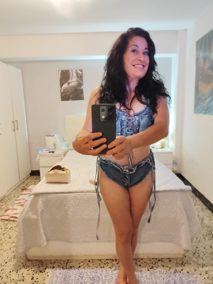 TAMARA CACHONDA FIESTERA A TOPE LA REINA DEL FRANC profile photo