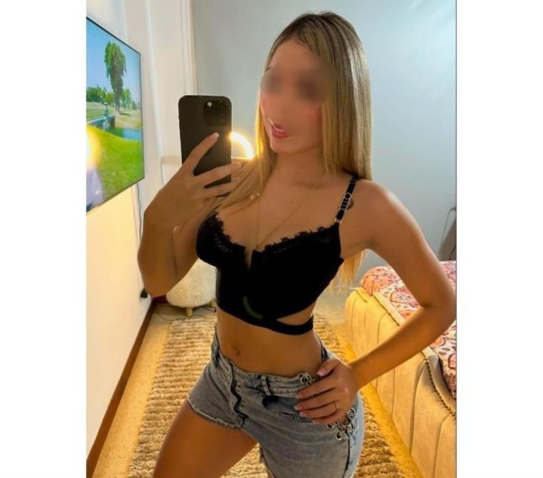 CAROLINA MOMENTOS INOLVIDABLES profile photo