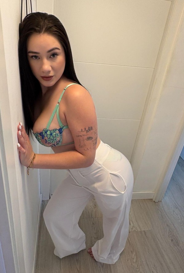 NUEVA EN TU PAÍS!!! BRASILEÑA 22 AÑOS !! profile photo