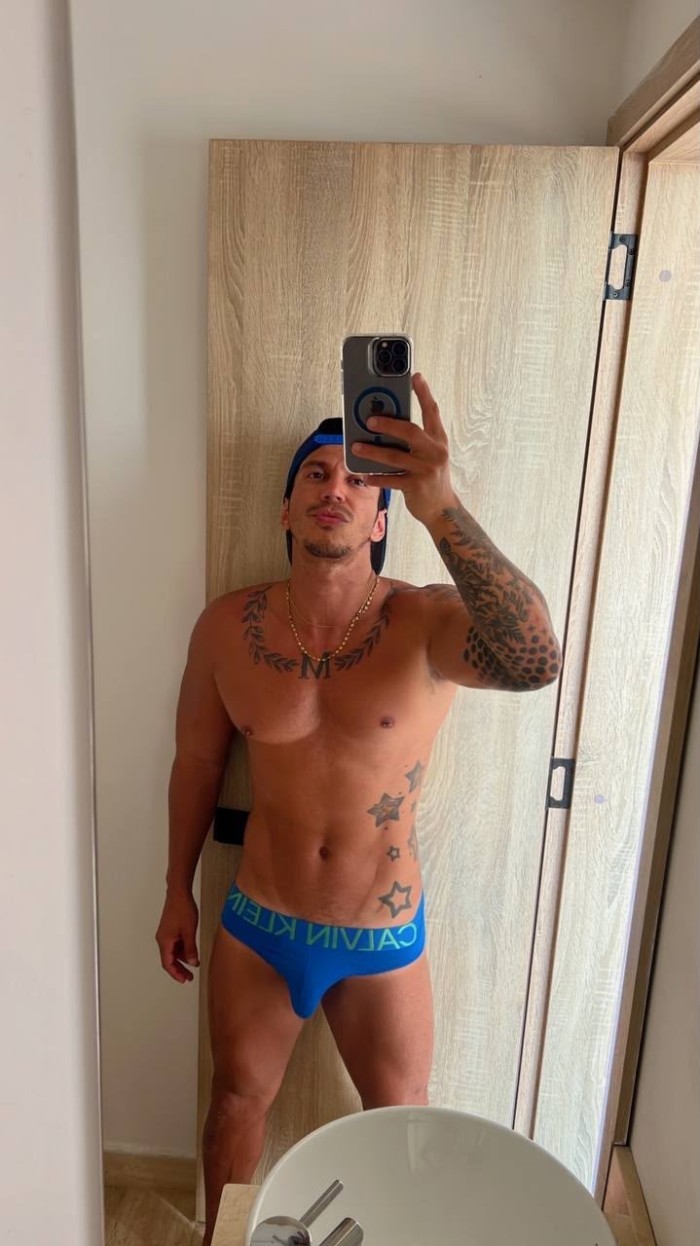 VENEZOLANO ARDIENTE BIEN DOTADO profile photo