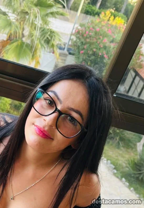 LETICIA HERMOSA CHILENA COMPLETA Y CARIÑOSA profile photo