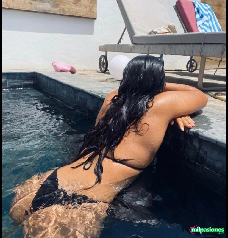 Linda morena colombiana recién llegada profile photo