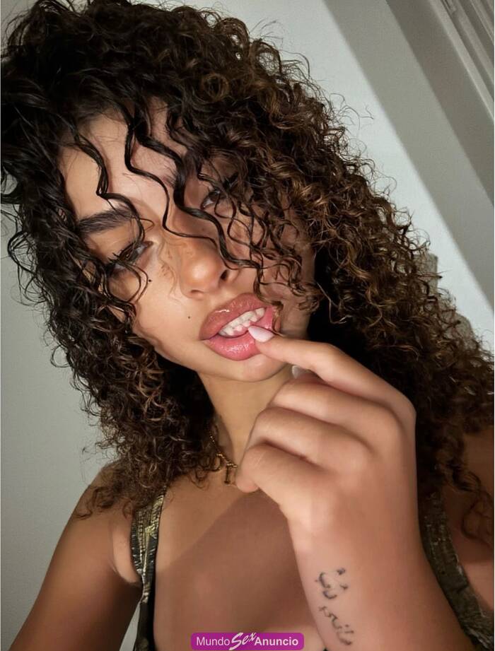 ANNA ARDIENTE LATINA profile photo