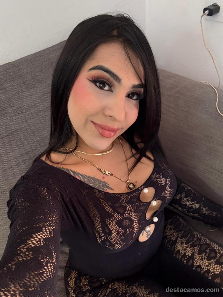 PERLA FERRER EXTROVERTIDA Y ELEGANTE profile photo