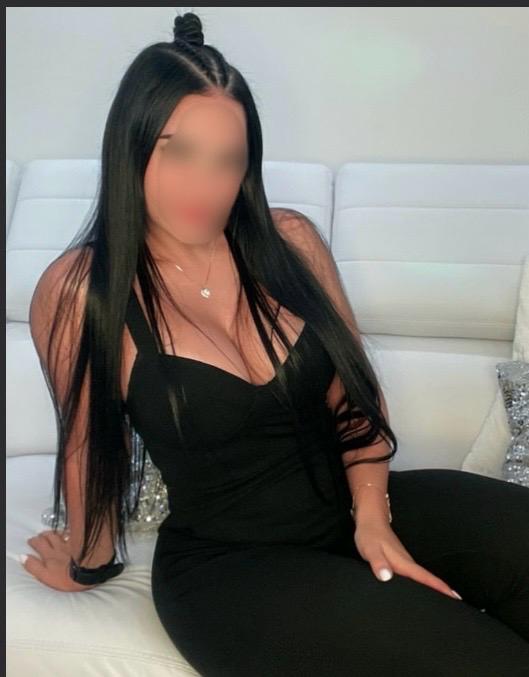 LATINA MUY CACHONDA profile photo