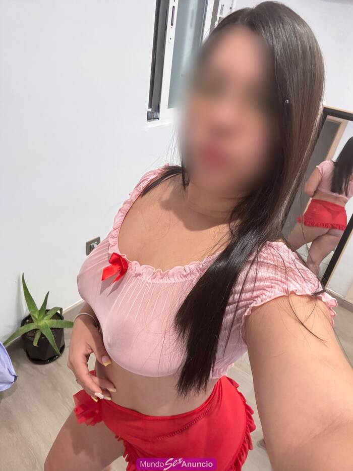 LATINA YOUNG AND HOT... profile photo