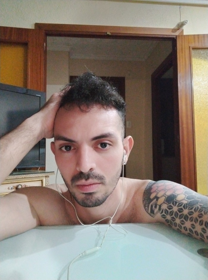 SIEMPRE COMPLACIENTE profile photo
