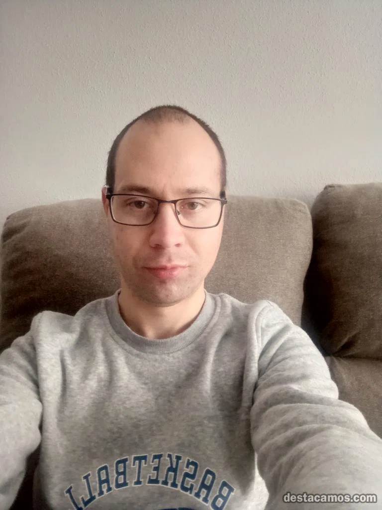 Soy Christian amable simpático tímido con buen trato y honesto vivo profile photo