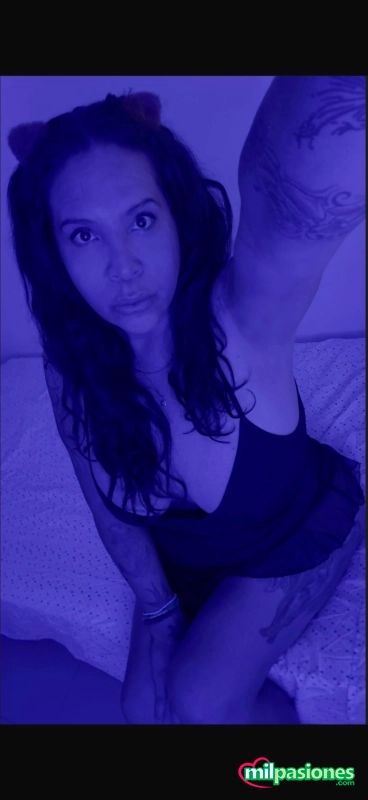 Trans Martina cariñosa divertida totalmente implicada si a t profile photo