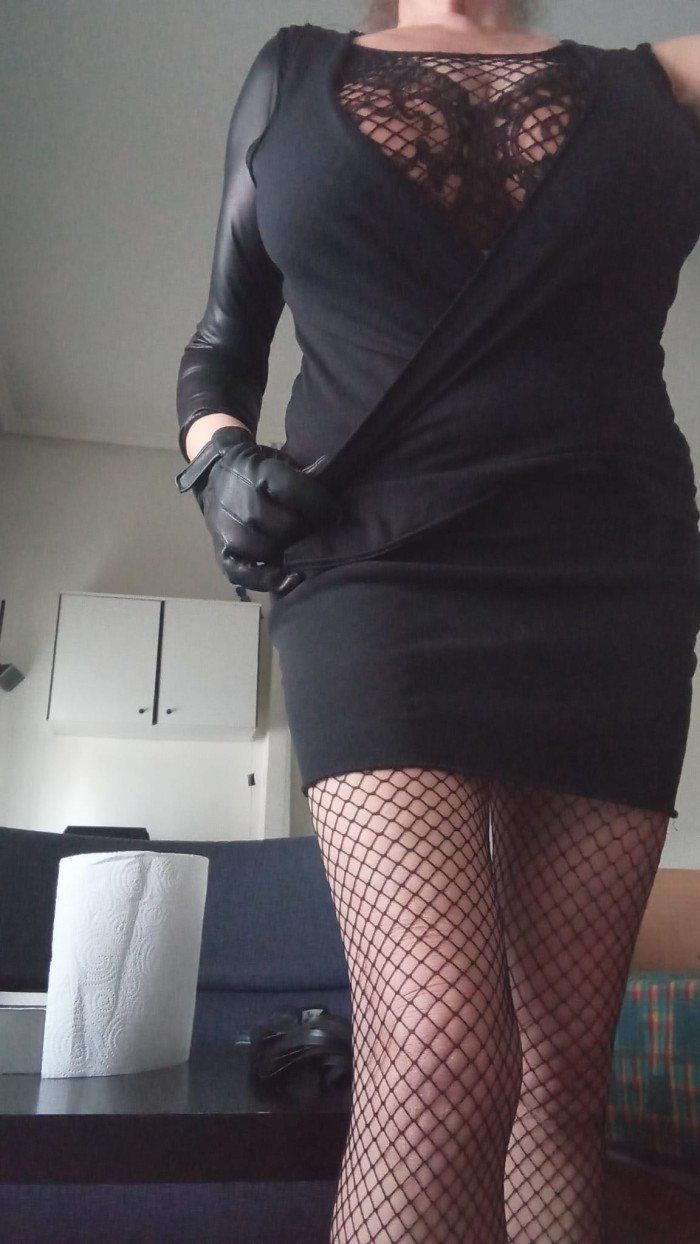 DAMA DEL SADO profile photo