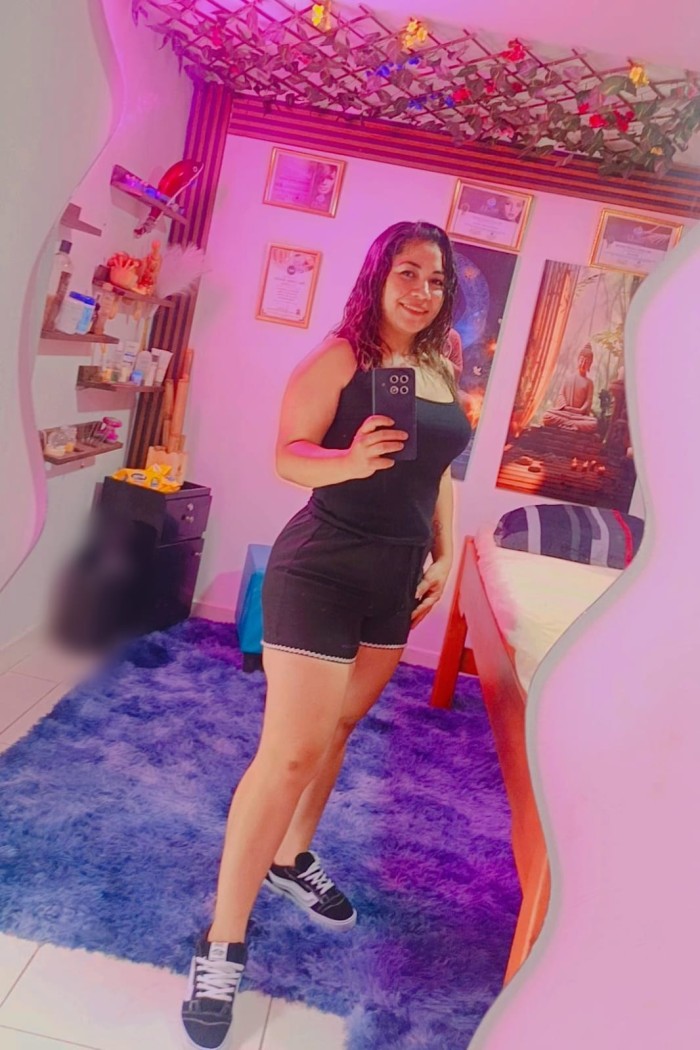 ESTUPENDA DIOSA Y LUJURIA LATINA TODA UNA PUTONA LLáMAME Y QUEDAMOS profile photo